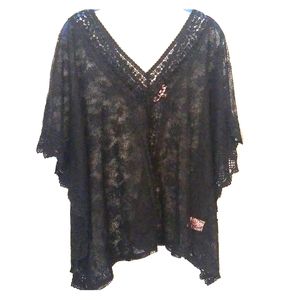 2/$10 😛 Candies Sheer Lace Top